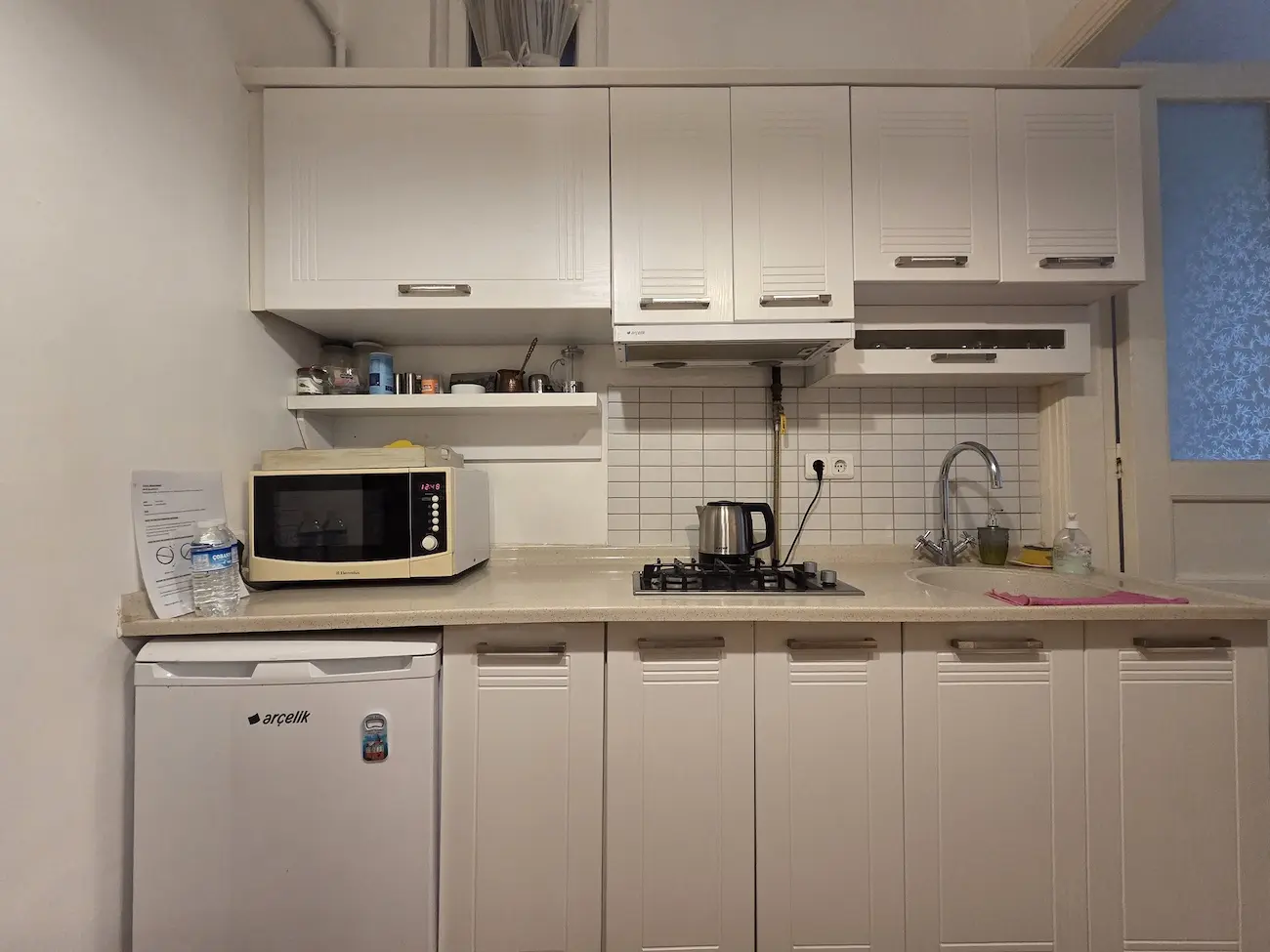 Kitchen area